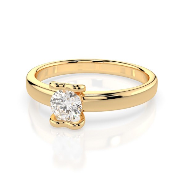 Златен дамски пръстен с диамант 0.30Ct