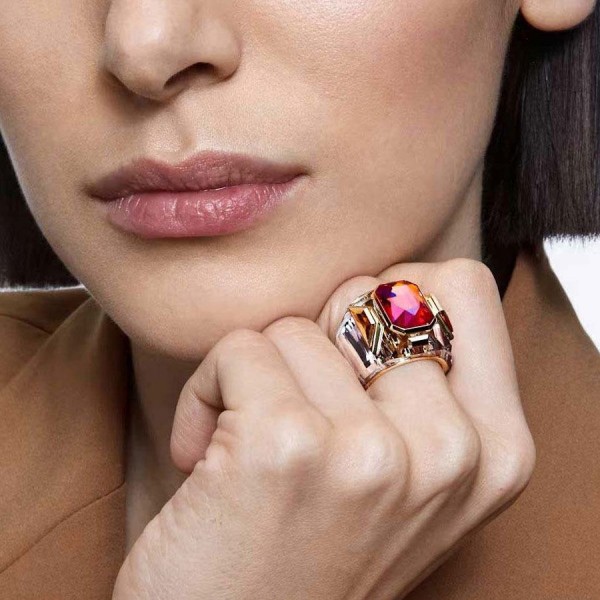 Дамски пръстен Swarovski 5607363