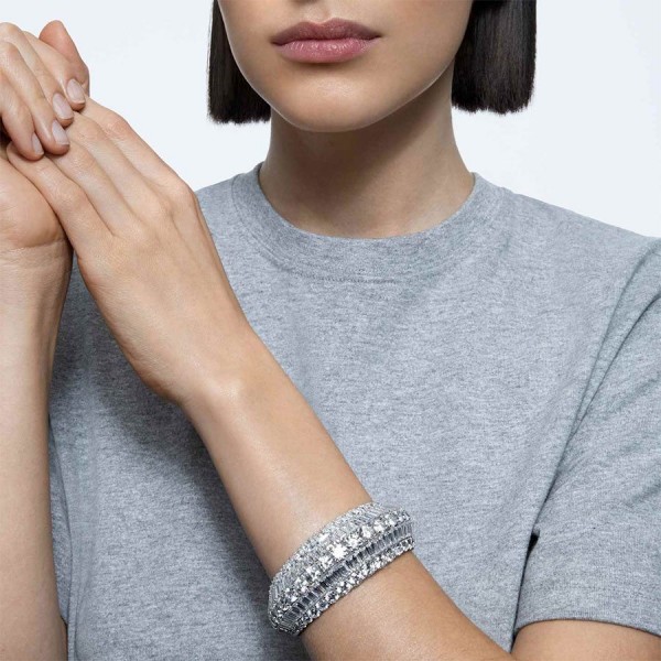 Дамска гривна Swarovski 5610401